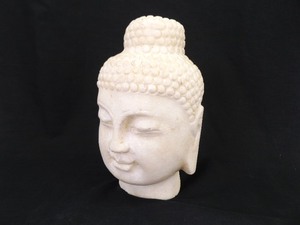 lot 81 image: Heavy Stone Carved 7 Buddha Head