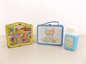 lot 84 image: 2 Vintage Metal Lunch Boxes