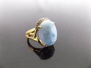 lot 59 image: .925 Sterling Silver Larimar Cabochon Vermeil Ring Size 5