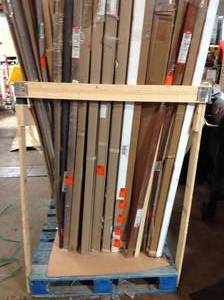 MIXED WHOLESALE PALLET OF DIFFERENT NOSE MOLDINGS VARIOUS MODELS  SEE PICS