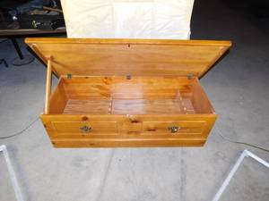 lot 12 image: Cedar Gun CaseCoffee Table