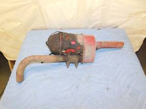 lot 126 image: Antique Tractor Oil Bath