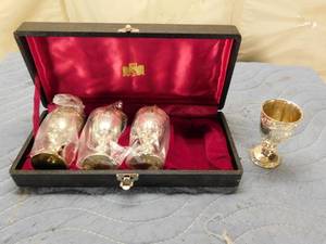 lot 157 image: New Wine Glass Set