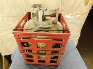 lot 172 image: 20lb. LP Tank