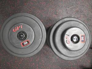 lot 40 image: (2) Free Weights (35#s)...