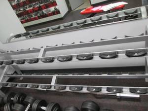 lot 44 image: Free Weight Bench (Hold Up To 20 PC...