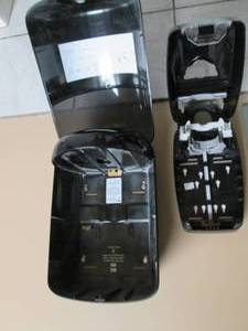 lot 79 image: GoJo Soap Dispenser & Tork Paper To...