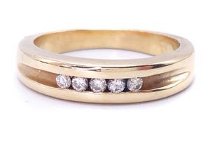 lot 40 image: Diamond Estate Band in 14k Yellow Gold