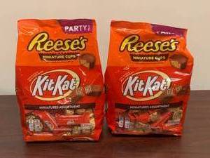 lot 25 image: Reeses and KitKat