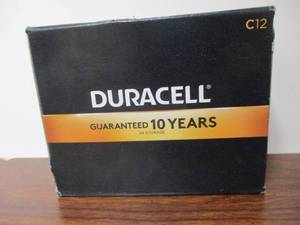 lot 36 image: Duracell C Batteries
