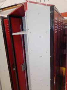 lot 225 image: Lockers (5) Republic Storage System