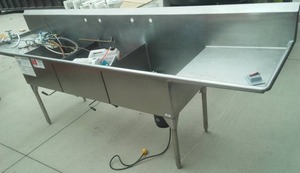 lot 185 image: Ecolab Oasis 146 Mulle Stainless Quat Sanitizer