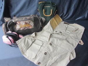 lot 257 image: Cabelas Bag, Vest, Ear Protection