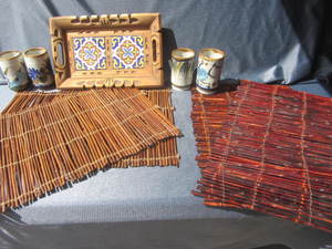 lot 191 image: Placemats, Tray, Tumblers