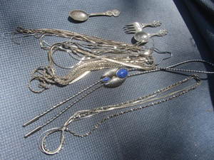 lot 213 image: Souvenir Spoons, Chains