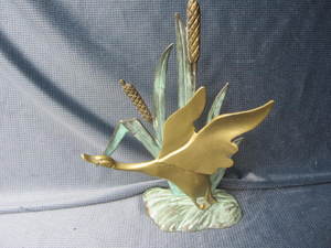 lot 187 image: Brass Duck Sculpture