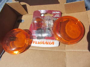 lot 125 image: HD  Turn Signal Covers & Bulbs