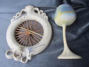 lot 168 image: Newman Tulip, Round Pottery