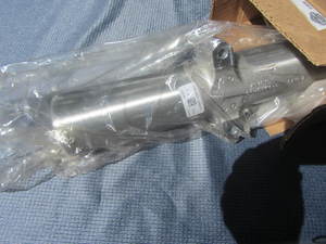 lot 115 image: HD Fork Slides