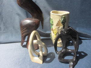 lot 14 image: Carved Pelican, Kenya Sculpture, Monkey