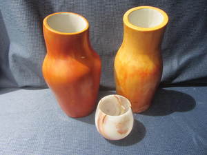 lot 19 image: Soapstone Vases, Pakistan Votive
