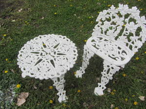 lot 73 image: Cast Patio Chair, Table