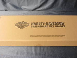 lot 89 image: HD Chalkboard Key Holder