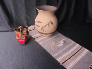 lot 90 image: Pueblo Pottery, Wedding Vessel