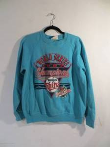 VINTAGE Minnesota Twins 1987 World Series Champions Sweatshirt (Size Large)