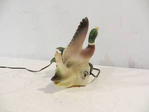 VINTAGE Ceramic Duck Lamp