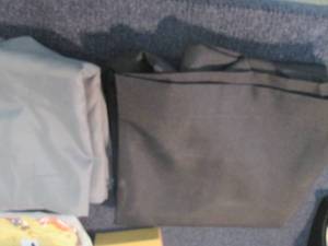 lot 9 image: 90x132 inch Black Table Cloth, 2 gr...