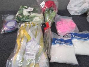 lot 19 image: Ribbon, Tassel Backdrop, 2 pks Arti...