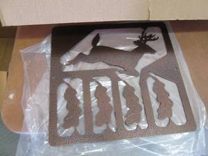 lot 102 image: Metal Ware Piece...