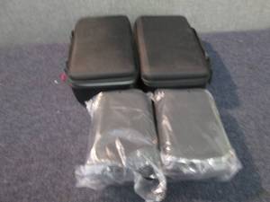 lot 116 image: 4 Zip Travel Cases...