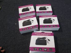 lot 118 image: 5 Game Cube Controller Adapters ZZ3...
