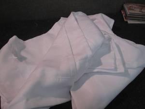lot 138 image: Pair of Rod Pocket Curtains 40x84 i...