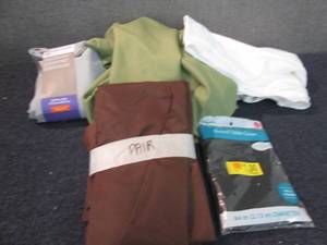 lot 156 image: Curtains, Shower Liner, Table Cloth...