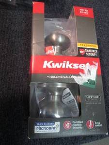 lot 176 image: Kwikset Juno Satin Nickel Entry Doo...