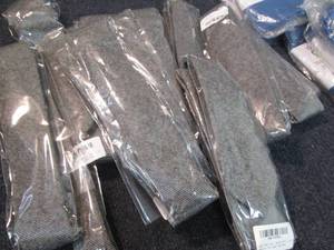 lot 210 image: 10 Gray Wool Knit Mens Skinny Ties...