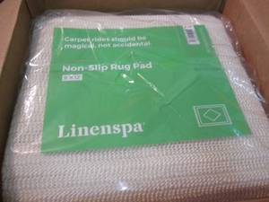 lot 294 image: Linenspa 9 ft. x 12 ft. Rubberized ...