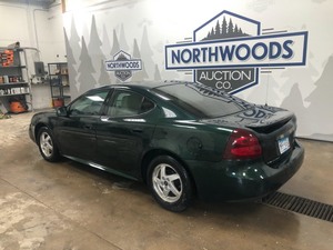 2004 Pontiac Grand Prix GT -No Reserve-