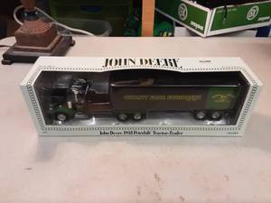 Ertl John Deere Peterbilt Tractor Trailer
