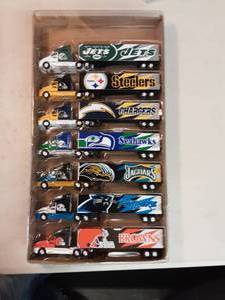 2001 NFL TractorTrailers