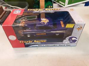 Ertl Vikings 125 Scale 1957 Chevy Hard Top