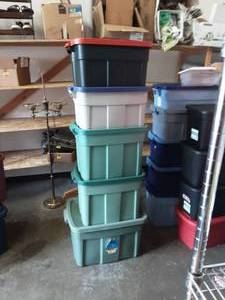 5-Rubbermaid Totes (2-14s, 2-18s, 1-25) All With Lids