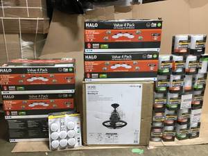 lot 35 image: Pallet with Assorted Lights and touch light speakers review pictures