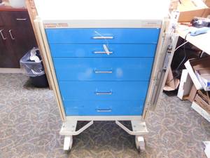 lot 6 image: Metal Armstrong Medical A-Smart Cart System