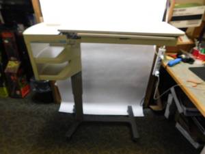 lot 9 image: Hill-Rom Bedside Adjustable Tray