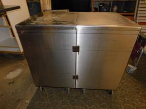 lot 24 image: Stainless Steel Cart on Wheels