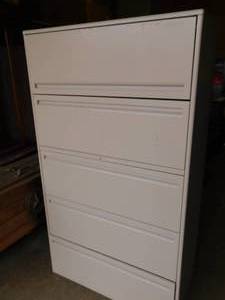 lot 45 image: Lateral File and Storage System  950 Series